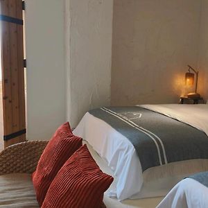 Chill Roof Hotel